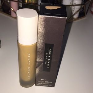 Fenty Beauty Pro Filt’r Longwear Foundation